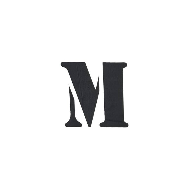 استيكر اسود حرف الـ M